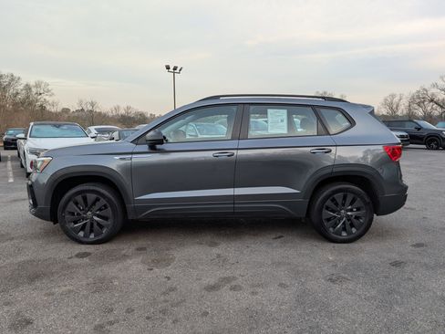 Used 2024 Volkswagen Taos S image 6