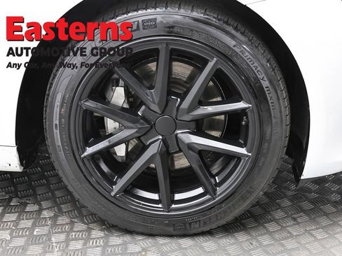 Used 2023 Tesla Model 3 Standard Range image 26