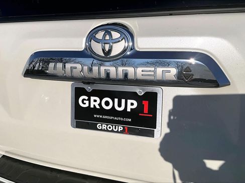 Used 2023 Toyota 4Runner Limited image 9