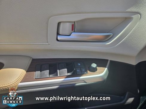 Used 2022 Toyota Sienna XLE FWD image 29