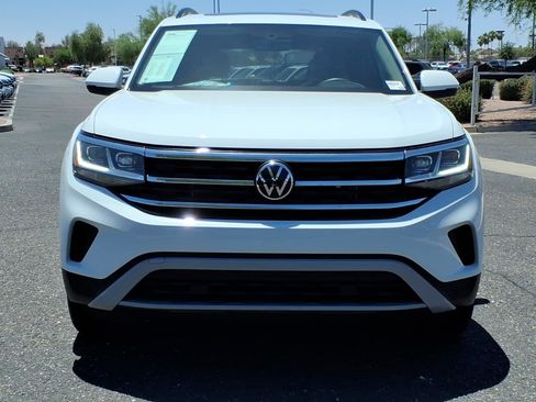 Certified 2023 Volkswagen Atlas SE w/ Panoramic Sunroof Package AWD/4WD image 2