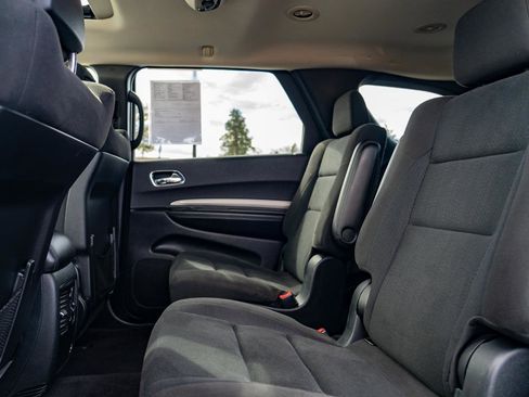 Used 2017 Dodge Durango SXT w/ Quick Order Package 23B AWD/4WD image 18