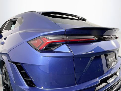 Used 2024 Lamborghini Urus S AWD/4WD image 48