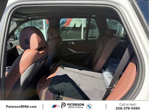 New 2026 BMW X5 xDrive50e w/ Premium Package AWD/4WD image 19