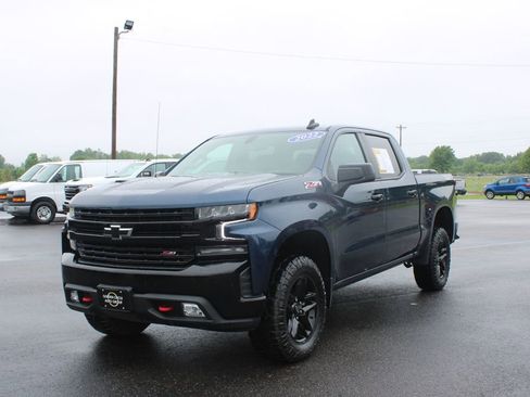 Used 2022 Chevrolet Silverado 1500 LT Trail Boss AWD/4WD image 4