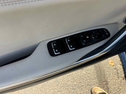 Used 2018 Kia Stinger GT2 image 16