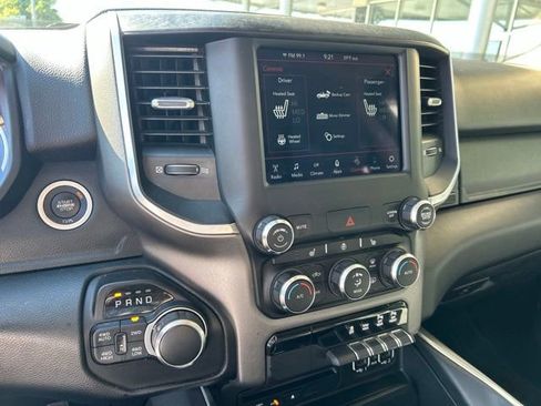 Used 2019 RAM 1500 Big Horn AWD/4WD image 18