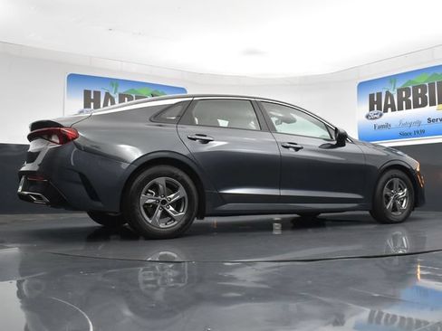 Used 2022 Kia K5 LXS FWD image 19