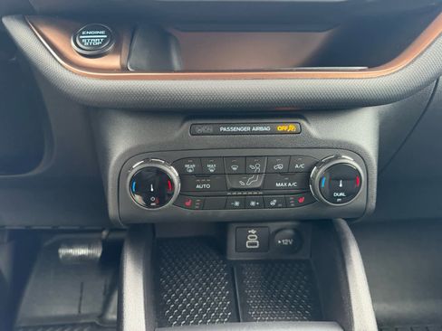 Used 2024 Ford Bronco Sport Outer Banks AWD/4WD image 12