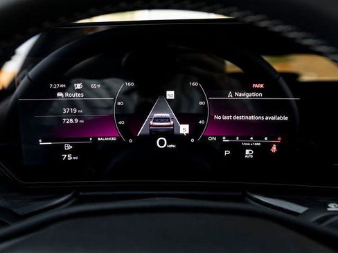 Certified 2025 Audi Q5 Premium Plus w/ Premium Plus image 17