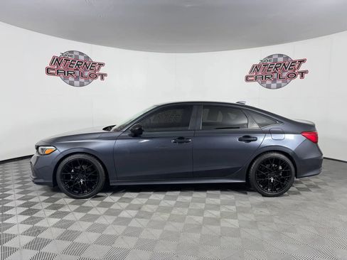Used 2022 Honda Civic Sport image 4