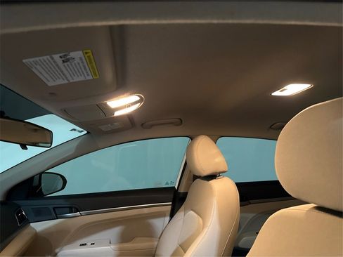 Used 2018 Hyundai Elantra SEL image 23