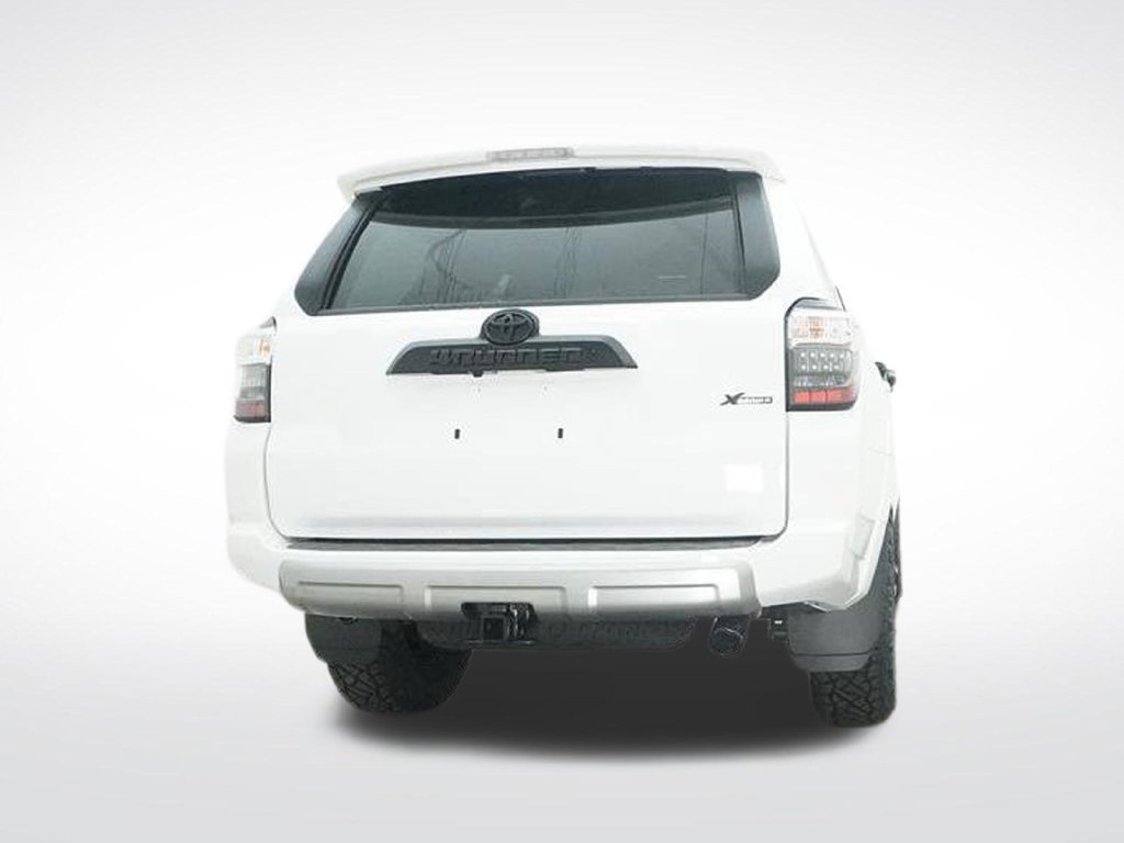 Used 2024 Toyota 4Runner TRD Off-Road Premium w/ Moonroof Package AWD/4WD image 27