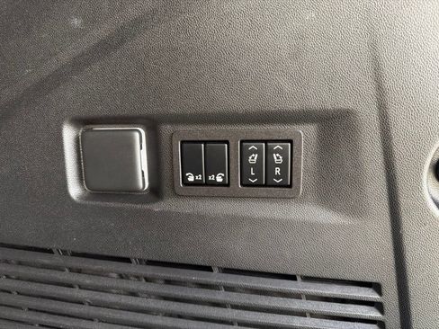 Used 2023 Chevrolet Tahoe Premier w/ Max Trailering Package AWD/4WD image 20