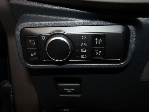 Used 2024 Ford Bronco Wildtrak image 9