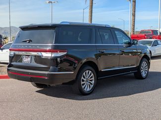 Used 2024 Lincoln Navigator L Premiere video 3
