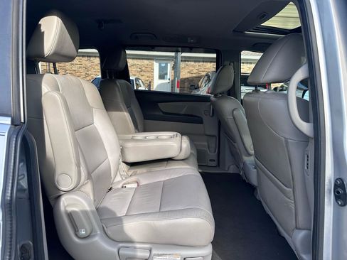 Used 2012 Honda Odyssey EX-L image 24