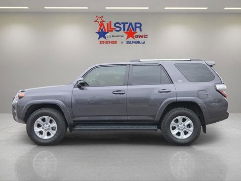 Used 2023 Toyota 4Runner SR5 Premium w/ Moonroof Package image 4