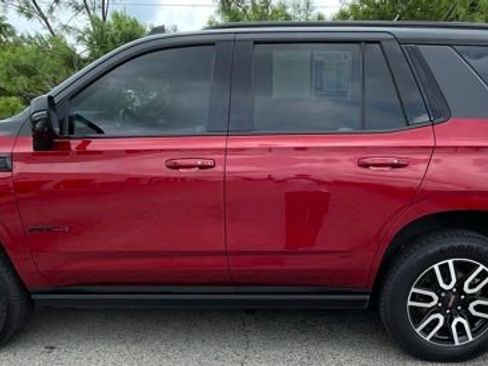 Used 2021 GMC Yukon AT4 w/ AT4 Premium Plus Package image 4