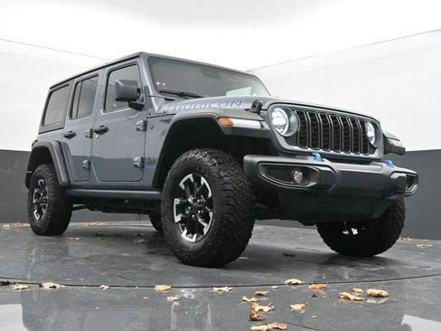 Used 2024 Jeep Wrangler Unlimited Rubicon 4xe image 46
