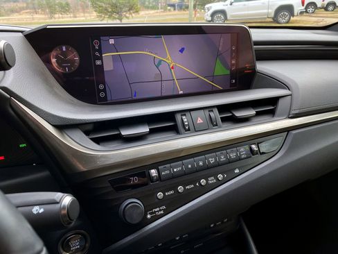 Used 2020 Lexus ES 350 w/ Premium Package image 15