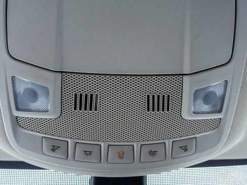 Used 2022 Ford Edge SEL w/ Convenience Package image 7