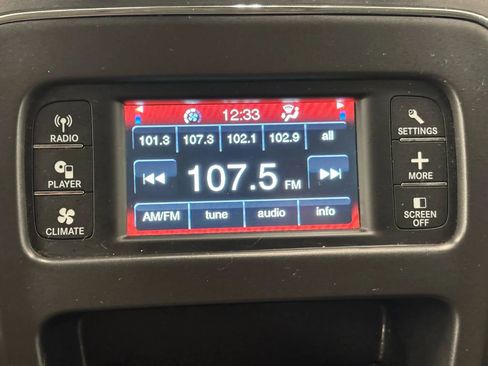 Used 2019 Dodge Journey SE image 40