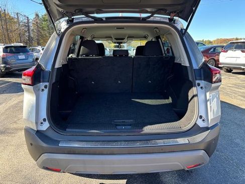 Used 2023 Nissan Rogue SV image 7