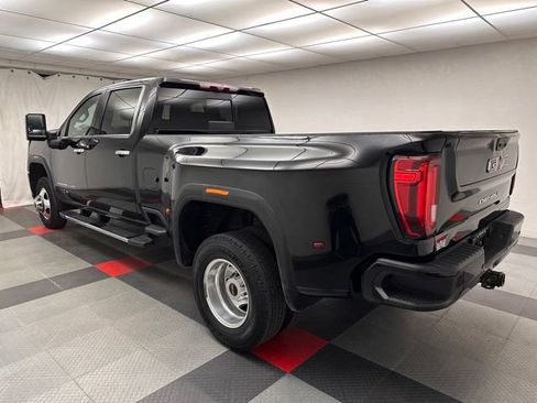 Used 2023 GMC Sierra 3500 Denali w/ Denali Ultimate Package AWD/4WD image 5