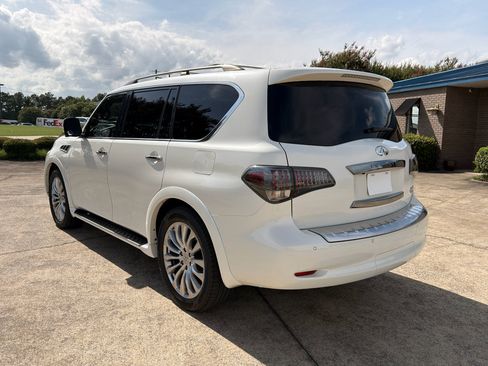 Used 2016 INFINITI QX80 Limited AWD/4WD image 4