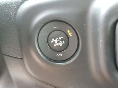 Used 2021 Jeep Wrangler Sport AWD/4WD image 25