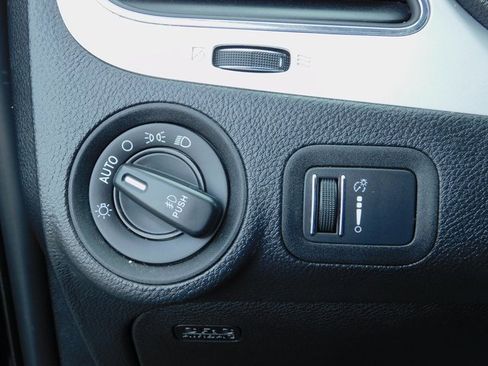 Used 2019 Dodge Journey GT image 37