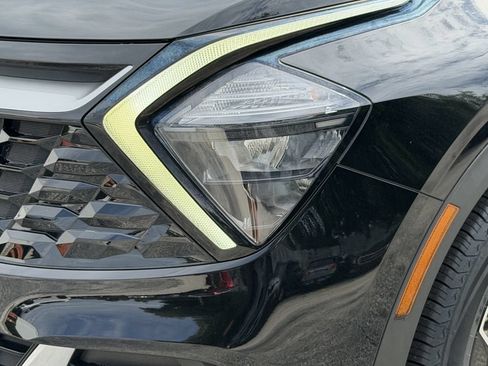 Used 2023 Kia Sportage EX FWD image 10