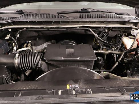 Used 2024 Chevrolet Silverado 2500 LTZ w/ LTZ Convenience Package image 19