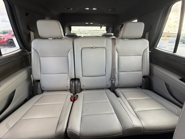Used 2021 GMC Yukon SLT w/ Rear Media and Nav Package RWD image 5