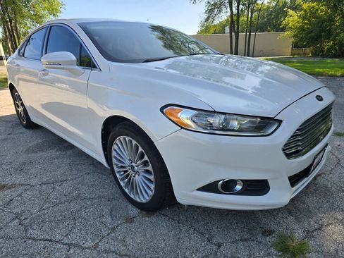 Used 2016 Ford Fusion Titanium FWD image 3