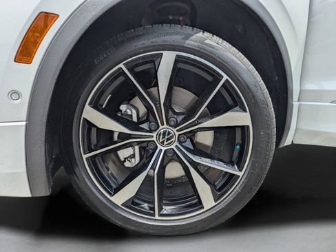 Used 2023 Volkswagen Tiguan SEL R-Line AWD/4WD image 48