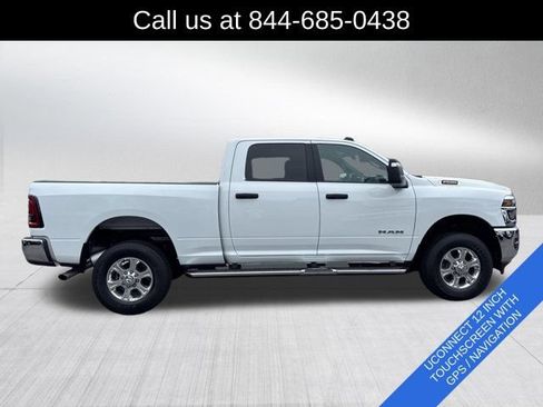 Used 2026 RAM 2500 Big Horn AWD/4WD image 4