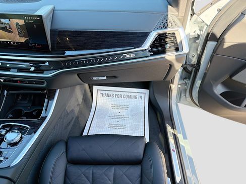 New 2026 BMW X5 xDrive50e w/ Executive Package image 18