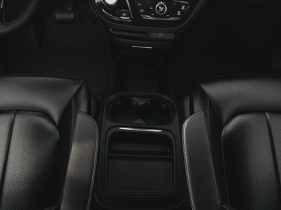New 2027 Chrysler Pacifica LX