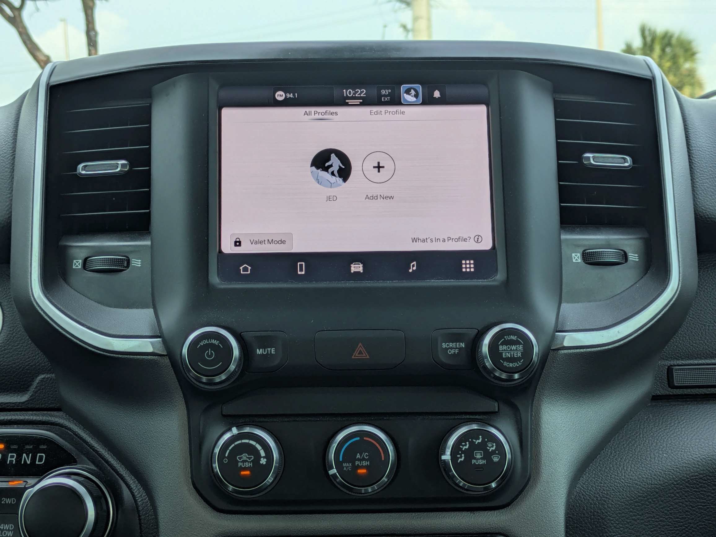 Used 2022 RAM 1500 Big Horn AWD/4WD image 21