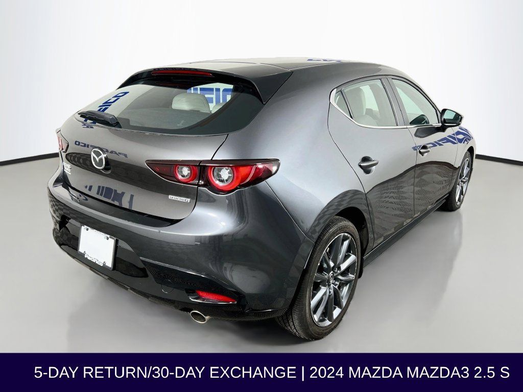 Used 2024 MAZDA MAZDA3 s FWD image 8