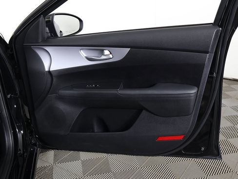 Used 2024 Kia Forte LXS image 21