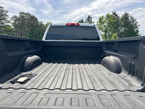 Used 2016 Chevrolet Silverado 2500 W/T AWD/4WD image 19