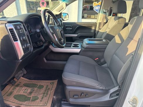 Used 2017 Chevrolet Silverado 1500 LT w/ Rally 2 Edition image 19