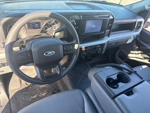 New 2026 Ford F550 4x4 Regular Cab Super Duty image 15