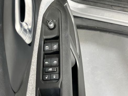 Used 2022 Jeep Compass Latitude AWD/4WD image 17