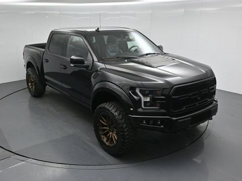 Used 2019 Ford F150 Raptor w/ Equipment Group 802A Luxury AWD/4WD image 39