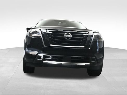 Used 2024 Nissan Pathfinder SL w/ SL Premium Package FWD image 32