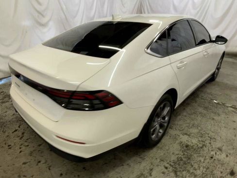 Used 2024 Honda Accord EX image 8
